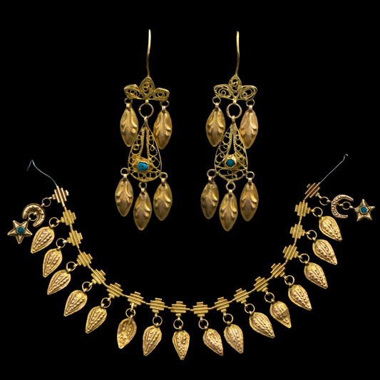 Antique Turkish 14 Carat Gold Necklace and Earrings